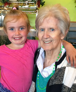Mum and our neighbor Izzy Miner at the Empire Chinese Gourmet Restaurant (03/17/15). Click on image to view larger size in a new window.